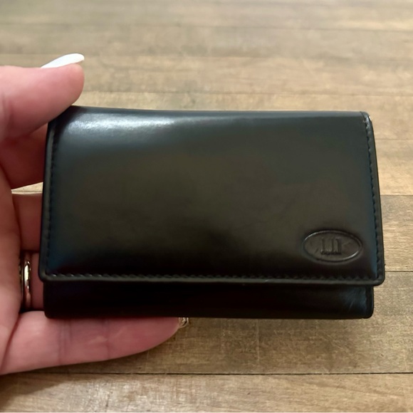 Dunhill Other - Dunhill Unisex Genuine Black Leather Key Case Holder